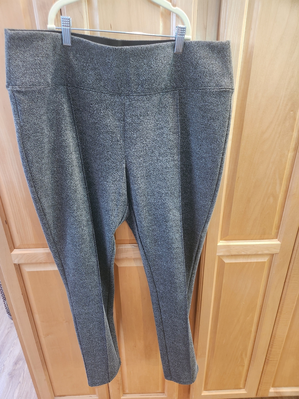 Nine West Heather Gray Ponte Pull-On Leggings